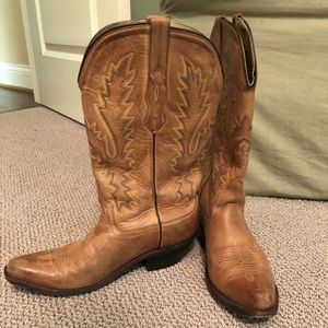 Cowgirl boots! Excellent condition!